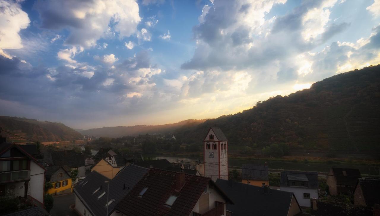 Ferienwohnungen Haus Am Wuerzlaysteig Lehmen 외부 사진