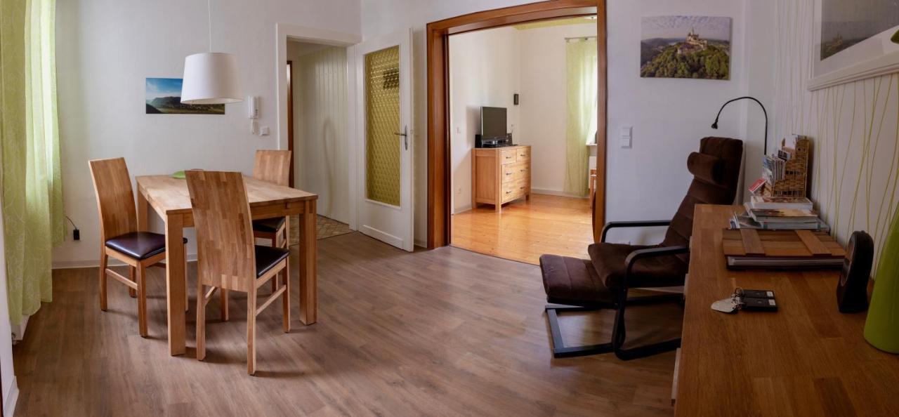 Ferienwohnungen Haus Am Wuerzlaysteig Lehmen 외부 사진