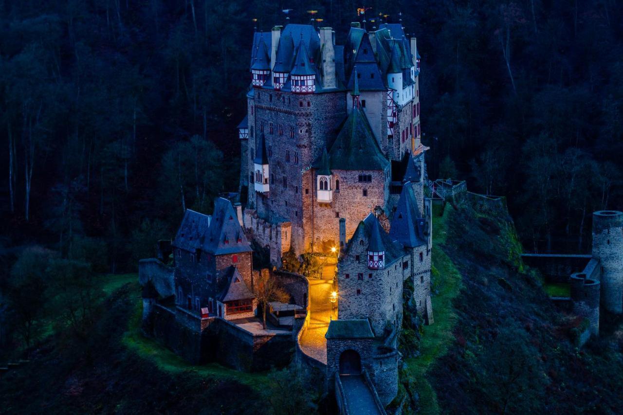 Ferienwohnungen Haus Am Wuerzlaysteig Lehmen 외부 사진
